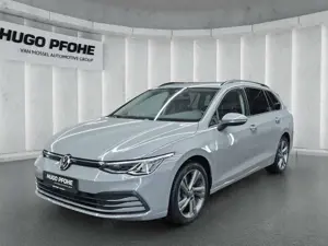 Volkswagen Golf VIII 1.0 eTSI Life OPF