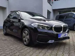 BMW 118 i Limousine Advantage KLIMA NAVI Sitzhzg. PD