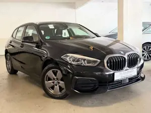BMW 118 d Aut. HUD/LED/PDC/WIFI/INDUKTION