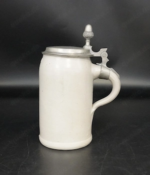 Bierkrug aus Steingut, 0,4 Liter, mit Zinndeckel, Daumenheber in Eichelform