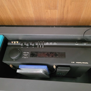 Harman Kardon Verstärker und Magnat Standboxen & center Speaker