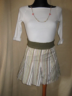 NEU High School Lolita Style Feine Streifen Falten Mini Rock Tita Gr. 42- 44  M- L mehrfabig Pastell