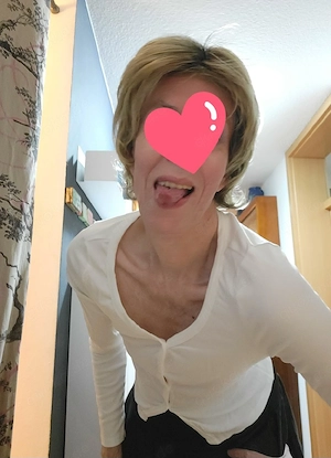 devote Sissy sucht Opa Typ