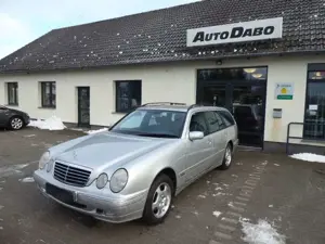 Mercedes-Benz E 320 T 4MATIC AVANTGARDE