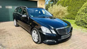 Mercedes-Benz E 350 T CGI BlueEFFICIENCY 7G-TRONIC Avantgarde
