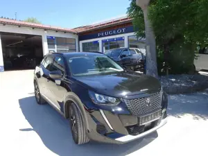 Peugeot 2008 Allure/Klima/Navi/AHK abnehmbar