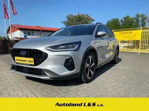 Ford Focus Turnier Active,Navi,LED,PDC,SH,AHK,1.Hand,8 Fach,