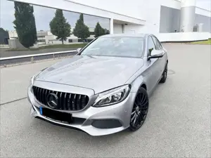 Mercedes-Benz C 180 C 180 CGI (205.040)