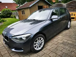 BMW 120 120d xDrive
