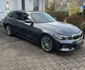 BMW 320 320d XDrive Mild Hybrid