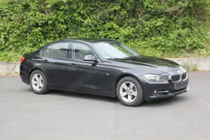 BMW 320 320 i, Sport, Schiebedach Bild 2