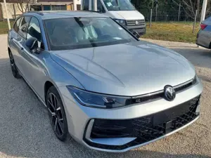 Volkswagen Passat Variant Passat 2.0 TDi  DSG R-Line AHK 19Z Leder Pano