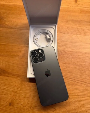 iphone 15 pro max, black titanium  Bild 3