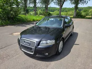 Audi A3 2.0 FSI Ambition AHK