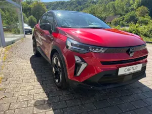 Renault Captur Techno 140 Mild Hybrid