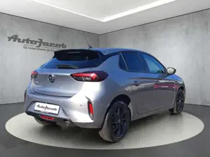 Opel Corsa GS 1.2  Direct Injection Turbo 74 kW (100 Bild 5