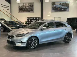 Kia Ceed / cee'd 1.5 T-GDI DCT Spirit 2.HA/S-HE/R-CA