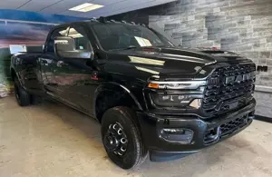 Dodge RAM 3500 Dually Crew Cab Limited 6.7TD HO