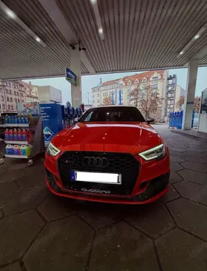 Audi RS3 2.5 TFSI quattro