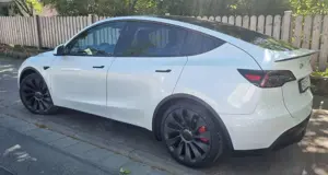 Tesla Model Y Model Y Performance Autopilot AWD