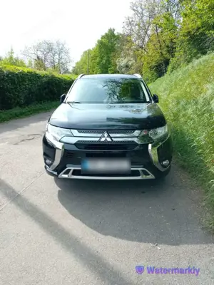 Mitsubishi Outlander 2.0 4WD Plug-In Hybrid