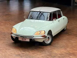 Citroen DS ID 19