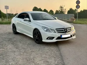 Mercedes-Benz E 200 CGI Coupe AMG Avantgarde Preis VB Lesen Lohnt sich