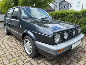 Volkswagen Golf II GL 1,6 Scheunenfund Oldtimer Schiebedach