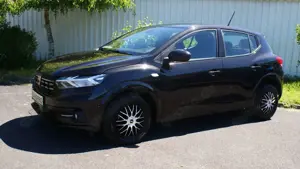 Dacia Sandero Comfort Automatik 90 PS Winter-Paket NAVI