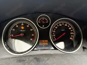 Opel Astra Astra 1.6 Caravan Edition