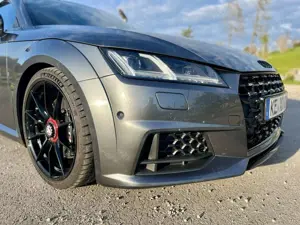 Audi TTS Audi TTS | Roadster |  S-tronic | BO | Quattro