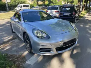 Porsche Panamera 4 S+1.Hd/Sport Chrono/Kamera/20"Zoll/PZ SH/SD/ACC