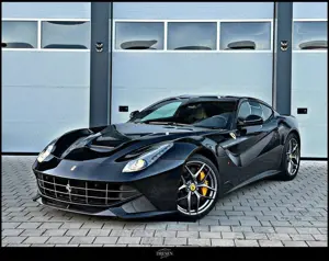 Ferrari F12