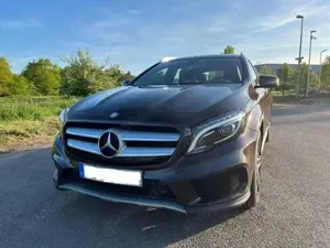 Mercedes-Benz GLA 180 GLA 180 Street Style (156.942)