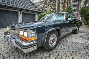 Cadillac Deville wie neu , 24 Tml , weltweit einmalig !