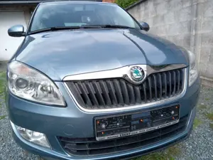 Skoda Fabia Fabia 1.2 TSI Combi Ambiente 1Hand TÜV