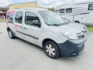Renault Kangoo MAXI Behindertentransporter Rollstuhlgerecht TÜV 01/2028