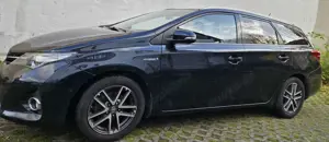 Toyota Auris 1.8 VVT-i Hybrid Automatik Touring Sports Edition