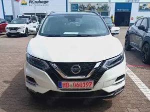 Nissan Qashqai Qashqai 1.3 DIG-T DCT N-CONNECTA