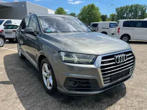 Audi Q7 3.0 TFSI quattro/Standheizung/HeadupDisplay/Bose