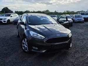Ford Focus Business. Automatik
