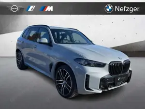 BMW X5 xDrive40d M Sport 7-Sitzer AHK PANO HK StandHzg