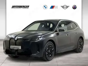 BMW iX xDrive60 M Sportpaket AHK Luftfeder BW ACC