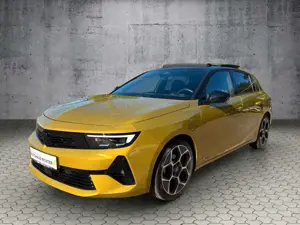 Opel Astra Ultimate MATRIX-LED, NAVI, 18" ALU, 2x AGR