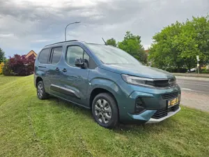 Opel Combo Life GS 1.5 D XL LED SHZ NAVI 2xSchiebetür Tempomat