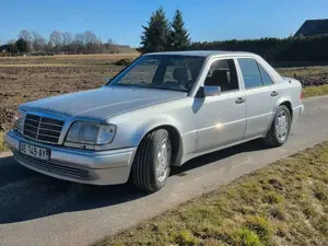 Mercedes-Benz E 500 500 E