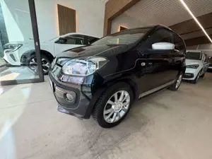Volkswagen up! * KLIMA * SITZHEIZUNG * NAVI *