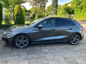 Audi A3 Audi A3 Sportback S line 35 TFSI S tronic Bild 3