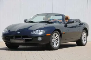 Jaguar XK8 4.2 Cabriolet *2.HD*X100*