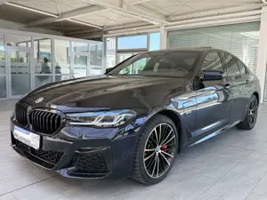 BMW 545 e xDrive M Sport Lim.*HUD*ALCANTARA*INDIVIDU